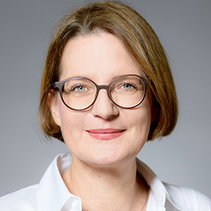 Dr. Anette Tabbara