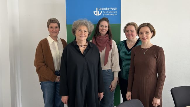 Foto v. l. n. r.: Nora Schmidt, Waltraud Weegmann, Claudia Geisler, Maria-Theresia Münch und Antje Asmus